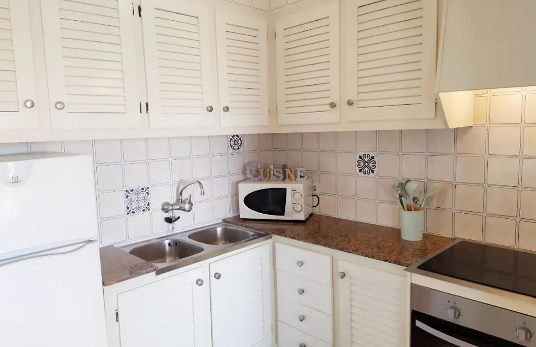 Cheap & Chic Apartamentos En Son Bou De 2 Dormitorios-1