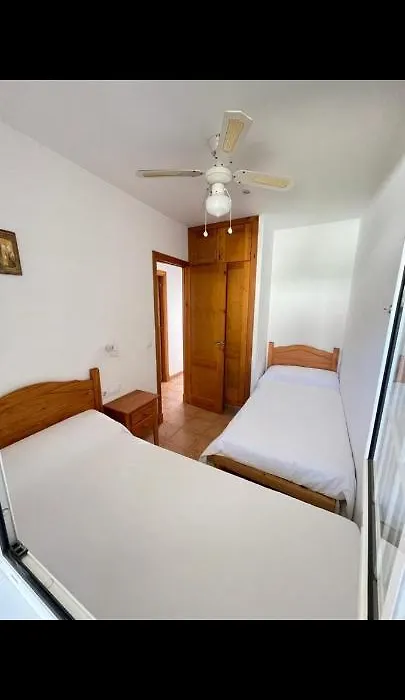Bonito apartamento con terrazas y aparcamiento.-1