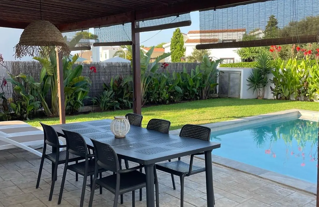 Villa d’Aina * Propiedad privada con piscina-1