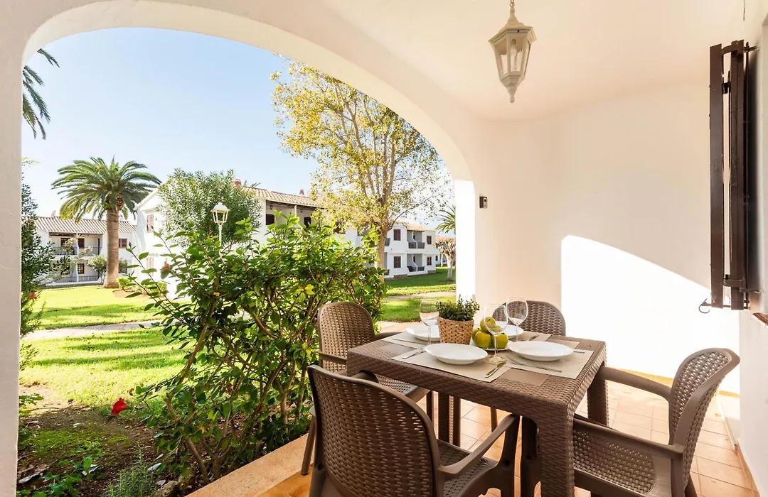 Apartamentos En Son Bou-1