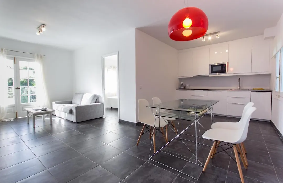 Apartamentos Gama-1