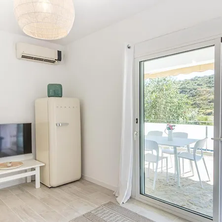 4 Brothers Apartment-3