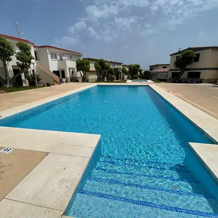 Forcat - Apartamento Con Jardin Y Piscina.-3