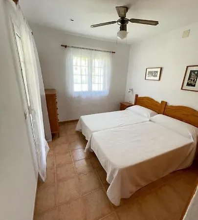 Bonito apartamento con terrazas y aparcamiento.-2