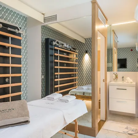 Boutique Hotel Sant Roc & Spa-3
