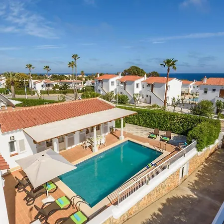Villa Las Rosas by Villa Plus-2