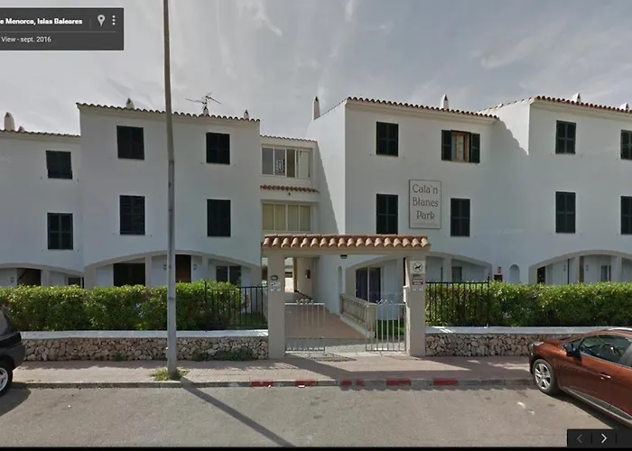 Apartamentos Saura Cala'N Blanes  admite animales