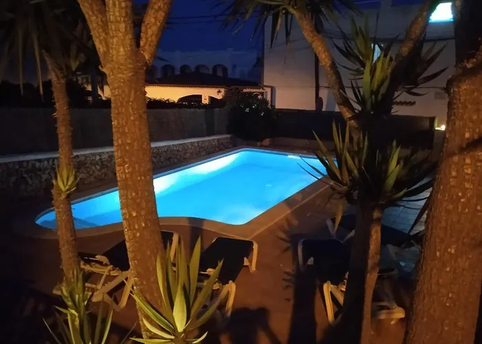 Hermosa casa con piscina cerca de la playa de Punta Prima con Piscina
