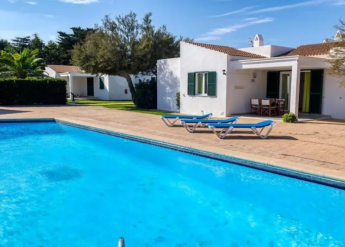 Apartamentos Las Golondrinas Cala'N Bosch 