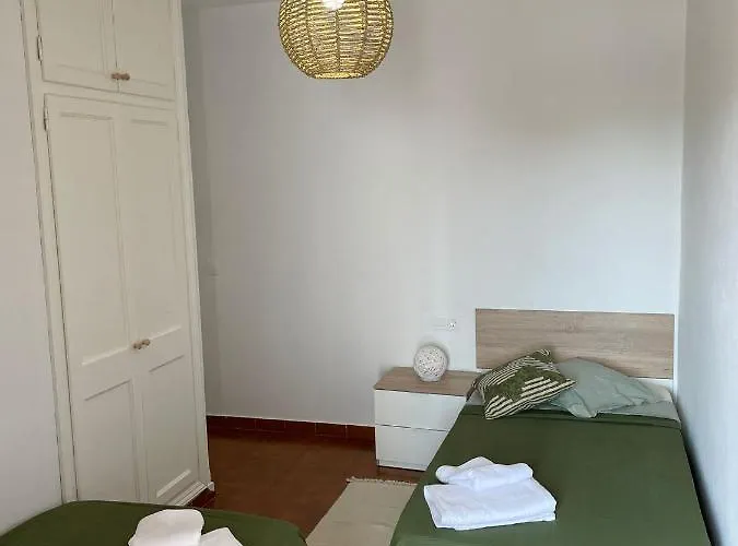 Apartamento Can escaragoli Cala En Porter  admite animales