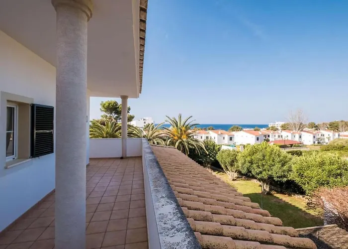 Alaris Villa Santo Tomas
