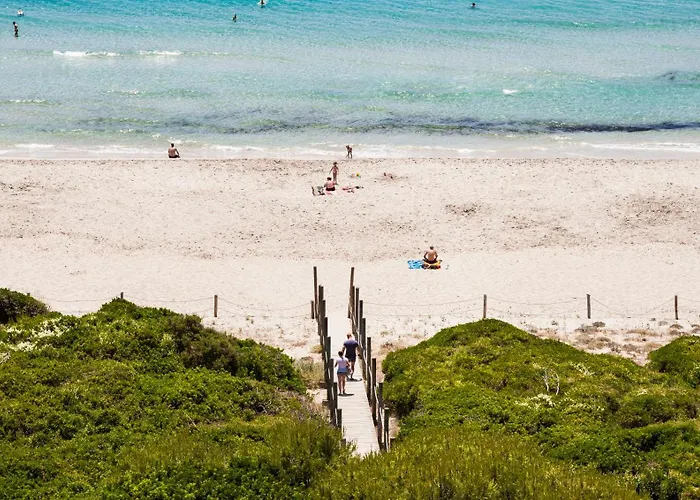 Villas in Santo Tomas near Son Bou Beach