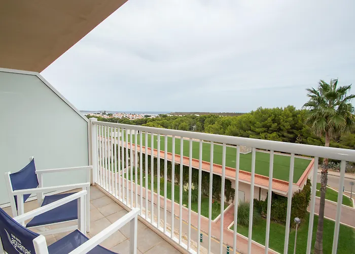 Resorts e hotéis com parques aquáticos em Minorca