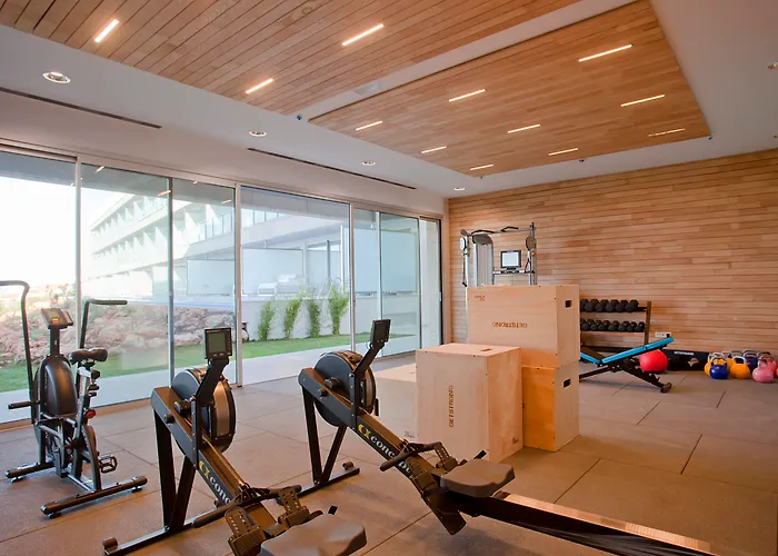 Santo Tomas Hotels With Jacuzzi in Room near Cala Llucalari