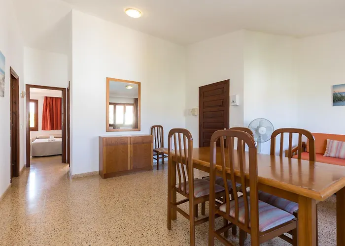 Apartamentos Casa del Sol Cala Blanca 