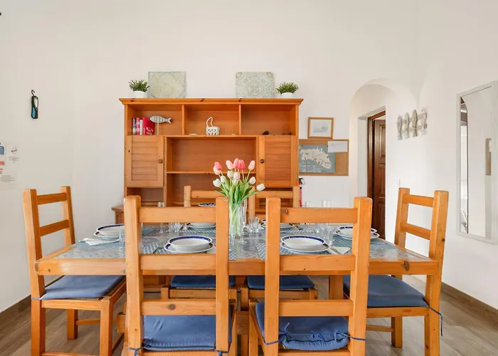 Villa CLAUDIA Menorca Cala En Porter  con Piscina