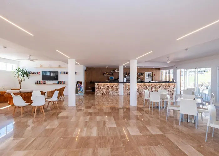 Aparthotel Comitas Isla del Aire Punta Prima 