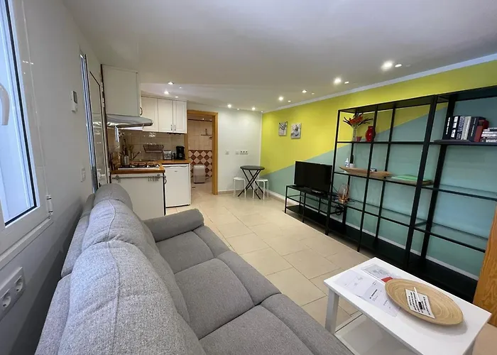 Wunderschoenes Kleines Apartment Fuer 2 Personen Mit Idylischen Blick Ins Gruene Cala Galdana  admite animales