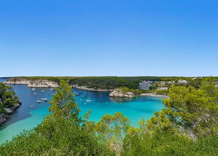 Villa Acantilado-Cala Galdana Ferreries  admite animales