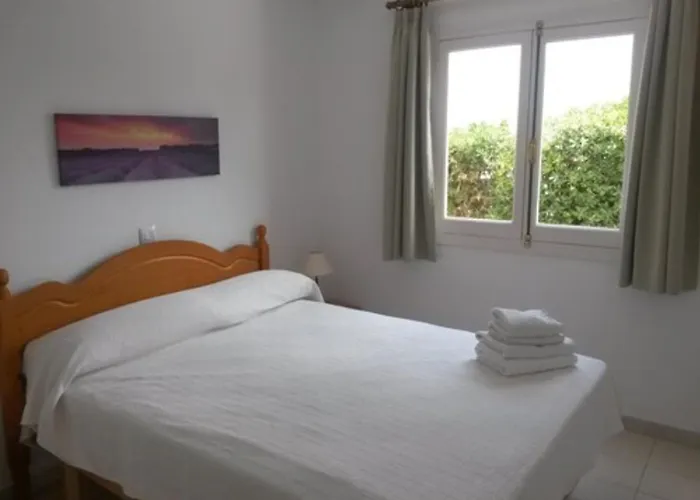 Apartamentos Ses Anneres Cala'N Blanes 