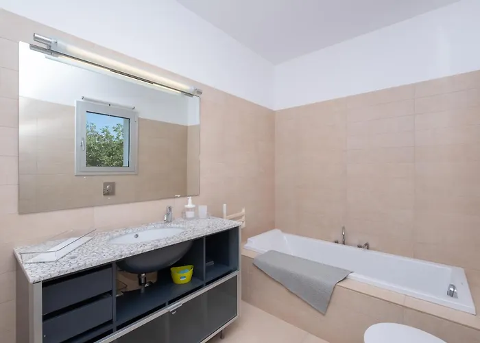 Boutique Villa Xipell 9 Cala Santandria 